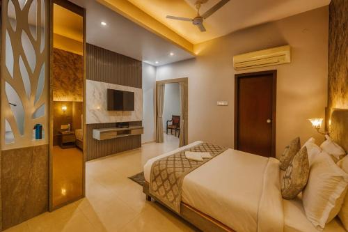 Varanasi House | Hotel Char Dham Inn