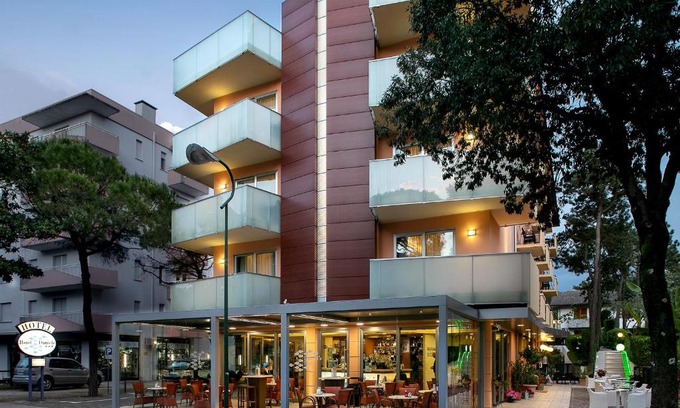 Lignano Pineta Hotel | Hotel Daniele