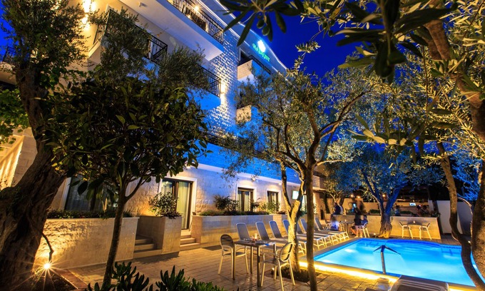 Petrovac Hotel | Hotel Harmony by Aycon