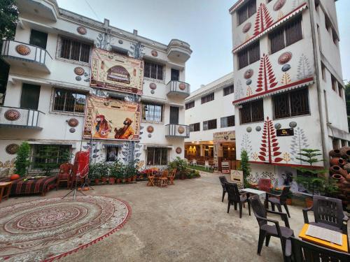 Santiniketan Hotel | Hotel Kolam