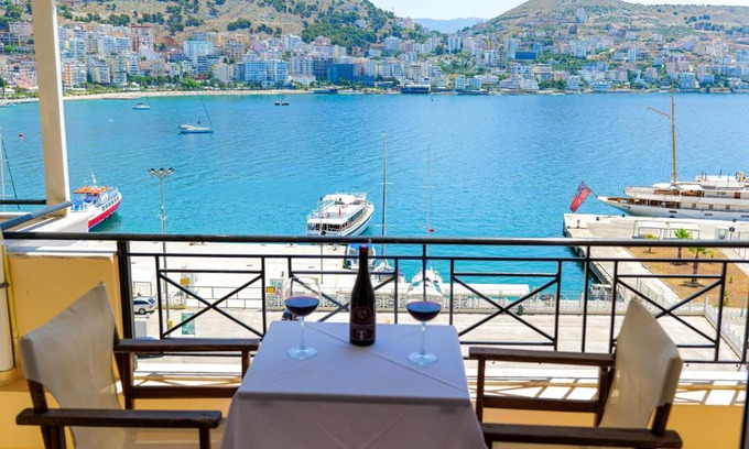 Kodrra Hotel | Hotel Mano