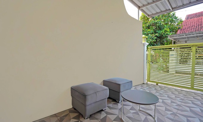Banyuwangi Hotel | Hotel O Guesthouse Prima SyariahNearGPdI Anugerah