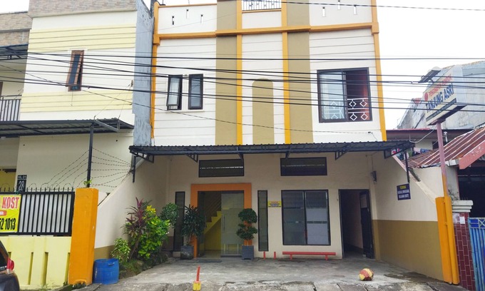 Makassar Hotel | Hotel O Penginapan Tanjung Alang Syariah
