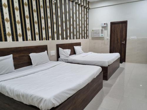 Ayodhya Hotel | Hotel Sarovar Prosperity - Ayodhya