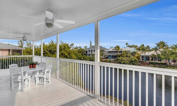 Venetian Shores House | House in Islamorada, in exclusive Venetian Shores.