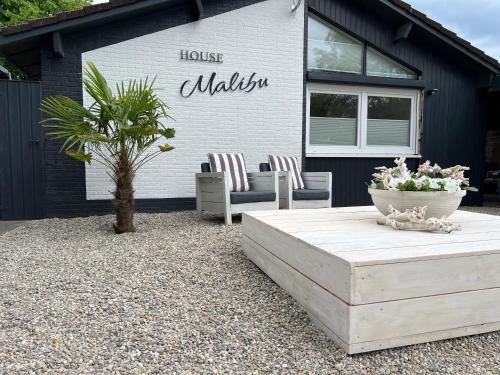 Haddorfer Seen Apartment | House MALIBU am See