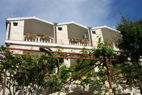 Vrpolje Apartment | House Roso