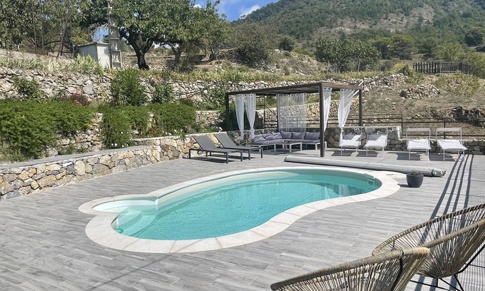 Touet-de-l'Escarene House | House with panoramic view "laurélie"