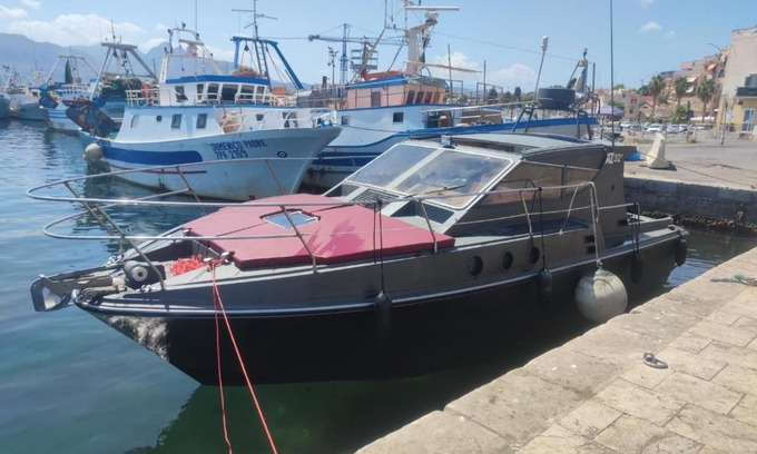 Palermo Boat Rental | Imbarcazione con cucina,bagno,salone e 2 camere