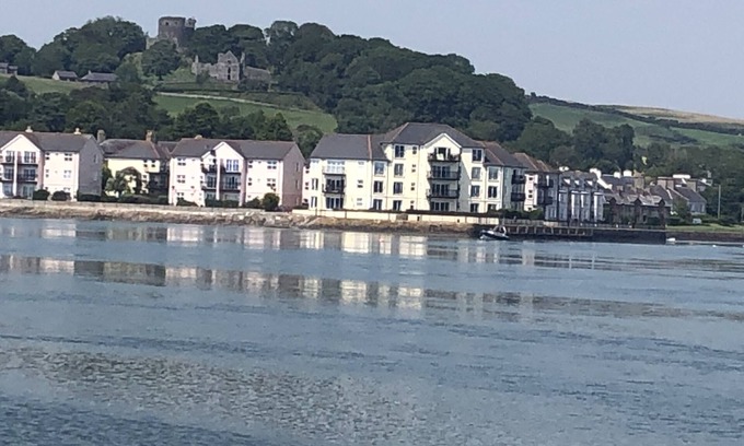 Newcastle Apartment | Immaculate 3-bed Apartment in Dundrum Co Down
