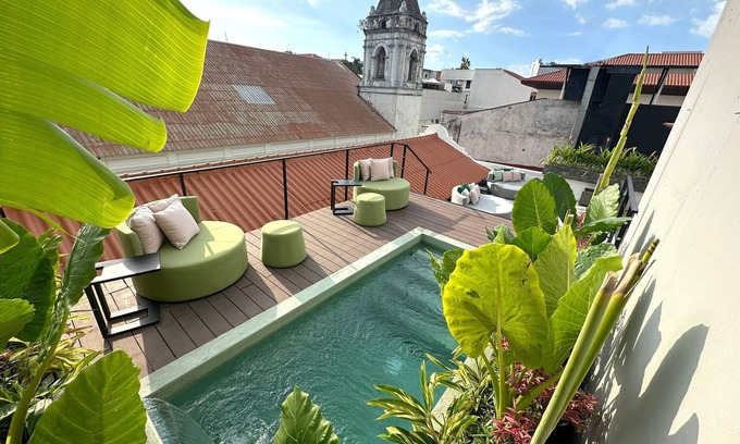 Casco Viejo Apartment | Incredible designer studio pool, rooftop and patio in Boutique Hotel Mari10