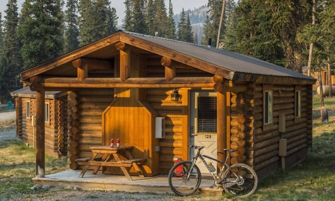 Moran Apartment | Invigorating Retreat! 3 Conveniently Located Cottages!