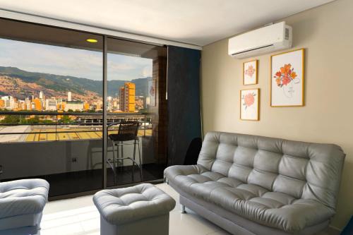 Laureles - Estadio Hotel | Ivanna Jumar ApartaHotel