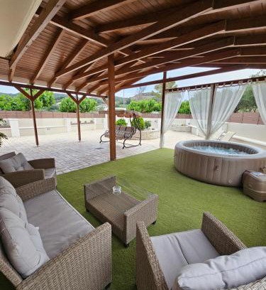 Archanes Apartment | Kazantzaki Residence