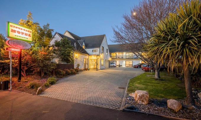 Nelson Hotel | Kings Gate Motel