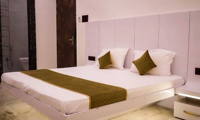 Kanpur Hotel | Krishan Vatika