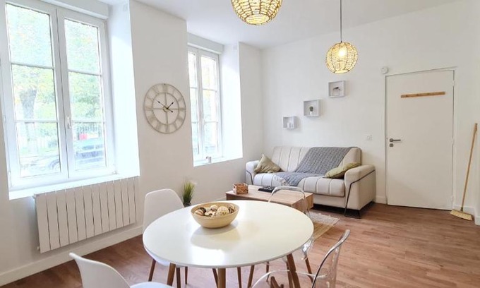 Pontivy Apartment | L'Imperial 1 - T2 - Centre ville - RDC