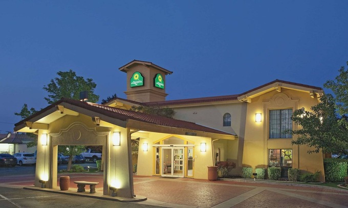Midvale Hotel | La Quinta Inn by Wyndham Salt Lake City Midvale