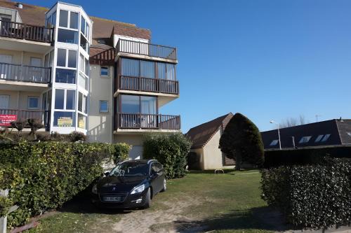 Bernieres-sur-Mer Apartment | La Voile de Nacre Appt 50 M Plage