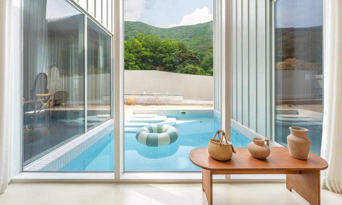 Gyeongju House | Laetari Pension, Gyeongju