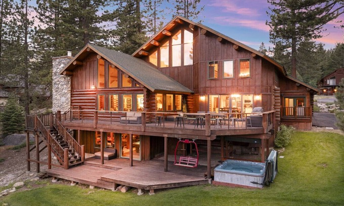 Wolfe Estates Cabin | Lake Views King Cabin w Hot Tub | Trails | Sleds