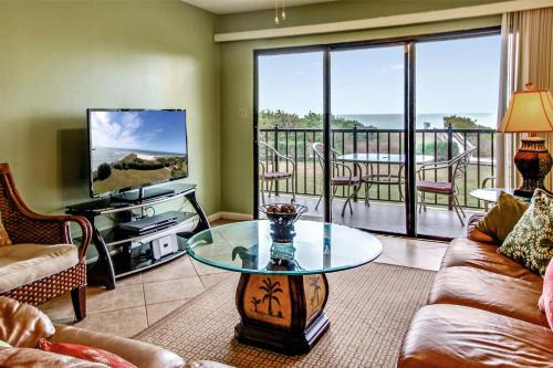 Sunset Beach House | Land's End 9-204 Beach Front