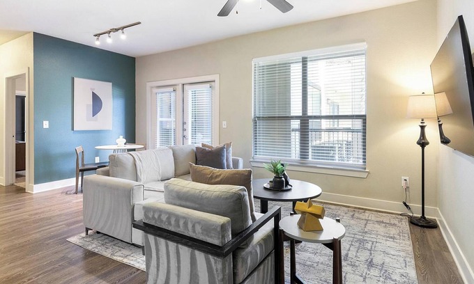 Gruene Apartment | Landing | Chic 1BD, Game Room, Gym