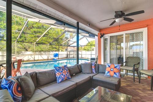 Largo House | Largo Oasis with Pool and Grill 6 Mi to Beach!