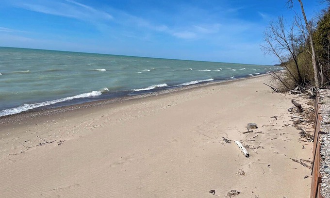 Ashfield-Colborne-Wawanosh Cottage | Lazy Days-LakeView charm