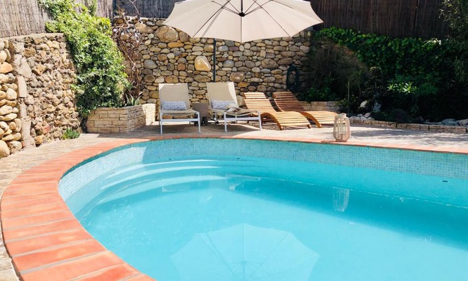 Montesquieu-des-Alberes House | Le Mas des Alberes Piscine privative proche mer et Collioure, climatisation, parking ,WiFi