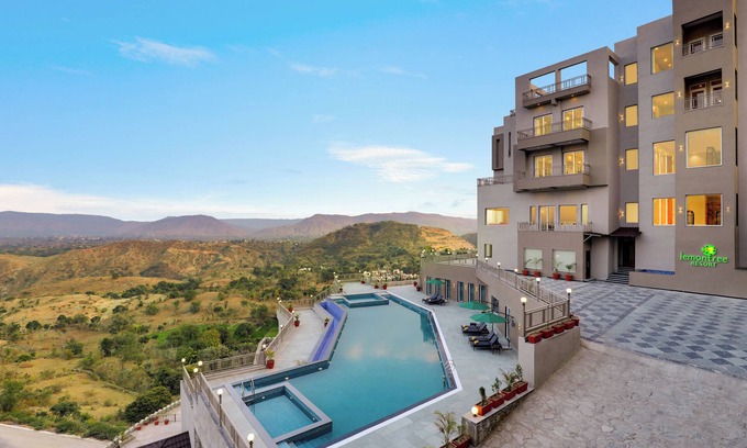 Kumbhalgarh Hotel | Lemon Tree Resort Kumbhalgarh