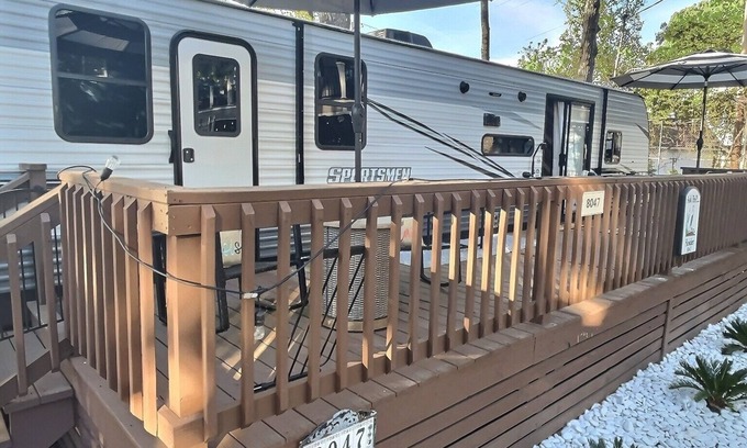 Myrtle Beach RV Rental | Let's Go Glamping! nSite 8047 - Ocean Lakes 2BR/1BA Camper with large deck