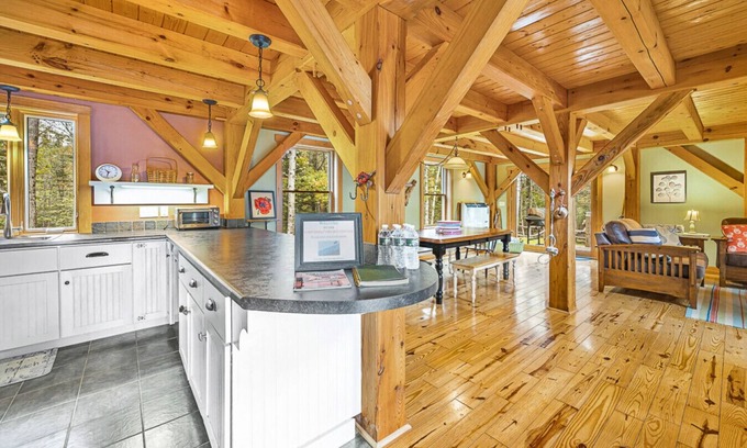 Lamoine Beach Cottage | Lobsterman's Secret Cottage