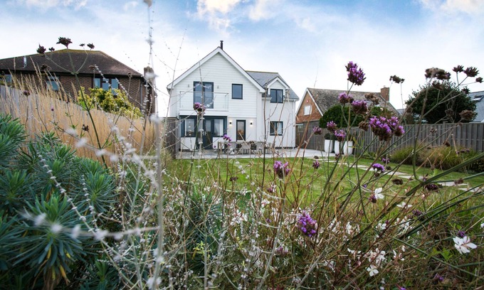 East Wittering House | Longview - West Wittering
