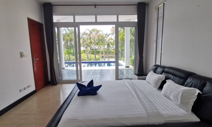 Hua Hin House | Lotus private pool villa