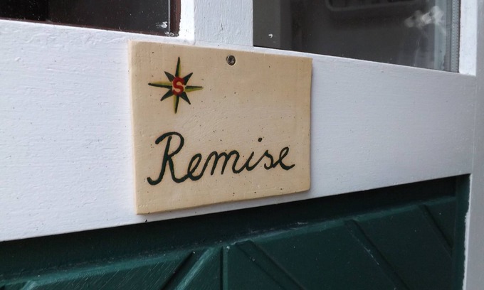 Nebel House | Luv with coach house Multi-generation house with 8 beds and 2 terraces