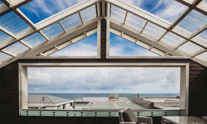 New Plymouth House | Luxury Holiday House with Ocean Views