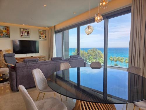 Germasogeia Apartment | Luxury Seaview Escape 3bd in Limassol Skyscraper