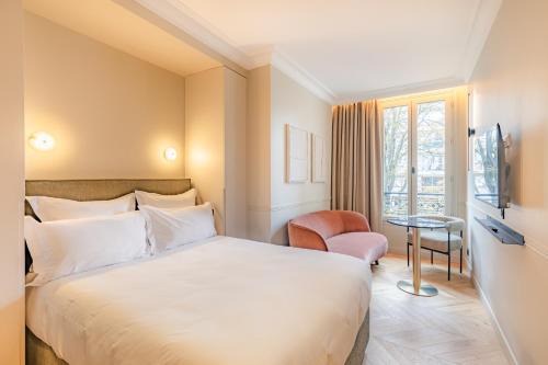14th Arrondissement Apartment | Maison du Moulin Vert