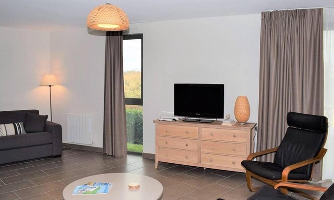 Tregastel House | Maison neuve de plain-pied avec WIFI, terrasse et parking, à 2,5 km des plages à Trégastel - FR-1-368-70