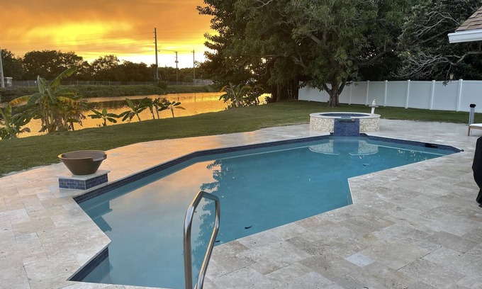 Tropic Palms House | Make yourself at home in Delray Beach!