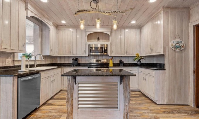 Atlantic Beach House | Mamas Cottage home