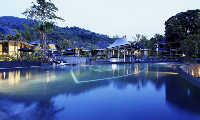 Karon Hotel | Mandarava Resort and Spa Karon Beach