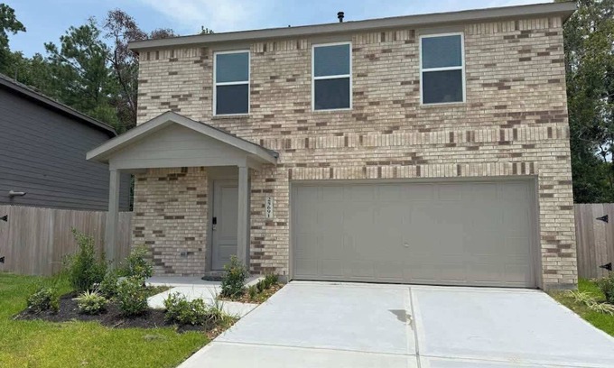 Montgomery County House | @ Marbella Lane - Tranquil Escape in Texas Pines