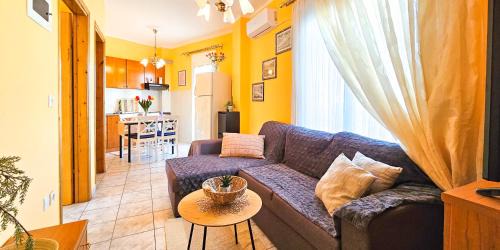 Katerini Apartment | Maria's Apartment with private parking