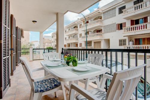 Colonia Sant Jordi Apartment | Marina Cero