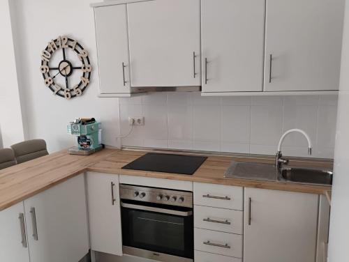 Los Puertos Apartment | Marina Horizon