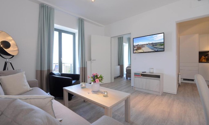 Wismar Apartment | Meerblickzimmer Ohlerich Speicher Appartement 13