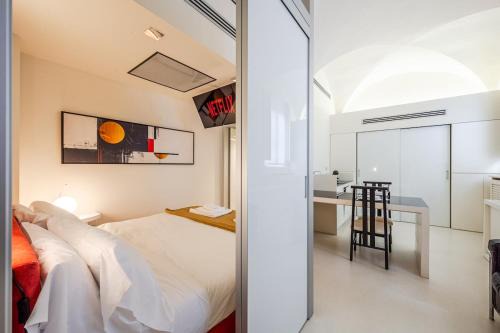 Old Town Apartment | Mini-loft just steps from the Duomo of Modena
