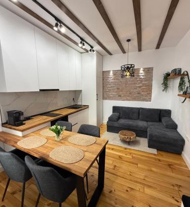 Sibiu Old Town Apartment | MMA's Apartment - 1 min to Piața Mare